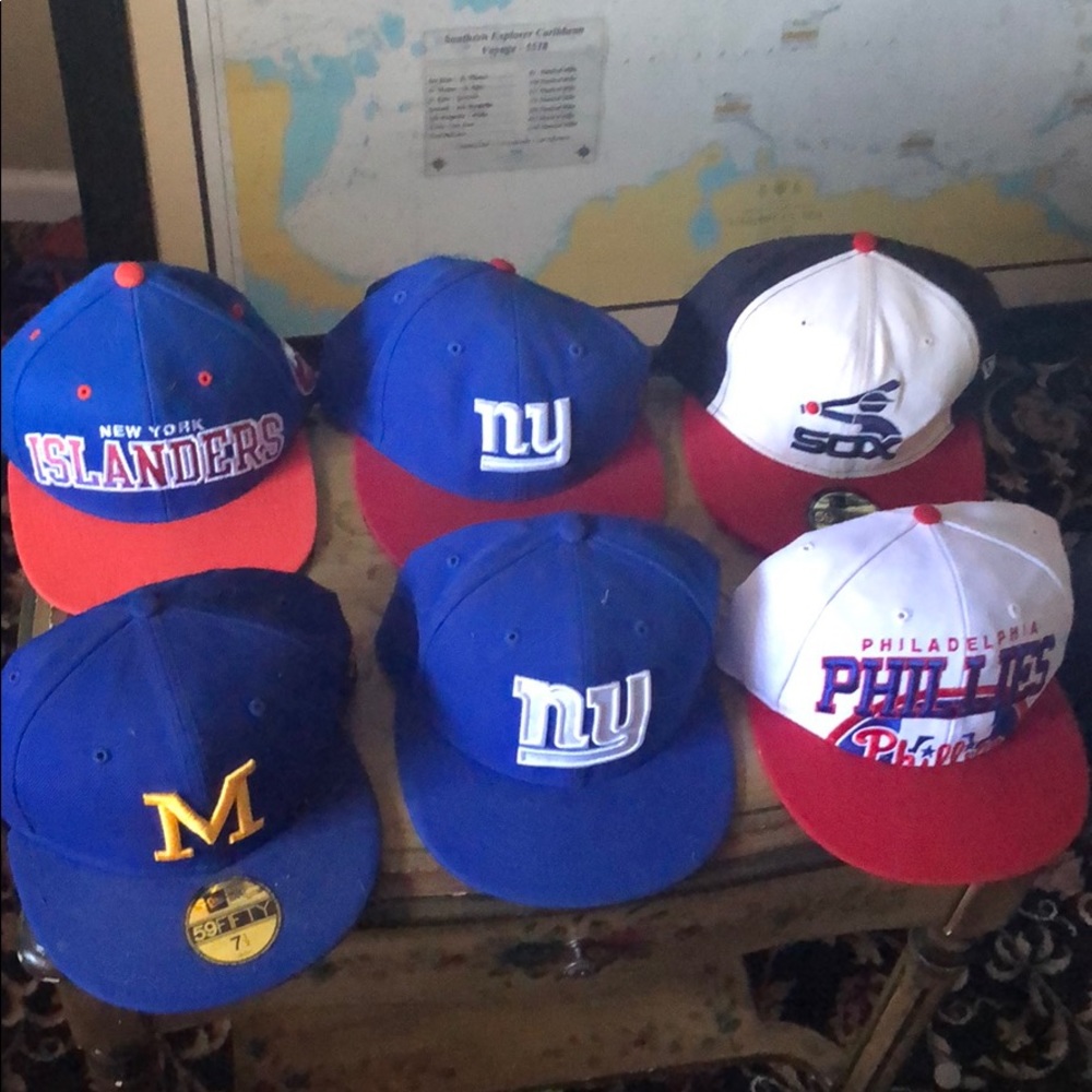 Fitted hats men’s 7 1/2 and 2 snap back